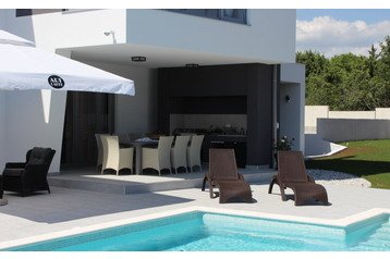 Croacia Chata Krnica, Exterior